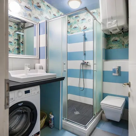 Apartment Sofia's 1bd Colourful Getaway Near Ndk By Flat Mаnager Sofia