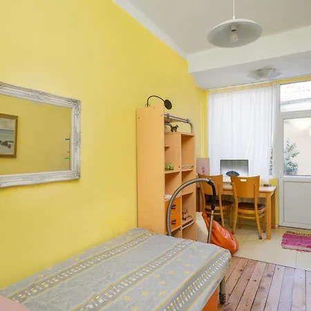 Sofia's 1bd Colourful Getaway Near Ndk By Flat Mаnager * Sofia